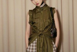 周冬雨酒店被拍最新爆料,最新偷拍细节大揭秘